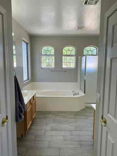 Private Rooms for Monthly Rent!