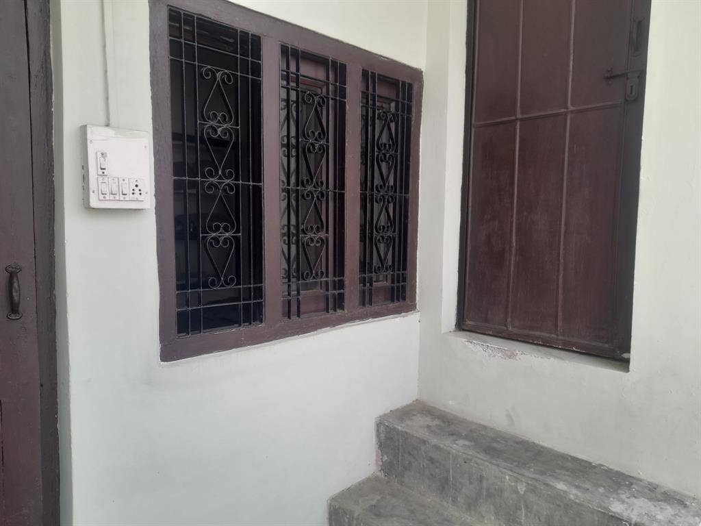 5 bHK