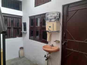 5 bHK