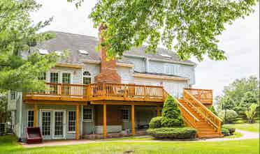 Room Rental at Elegant Estate