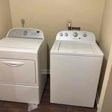 Looking for Roomate!