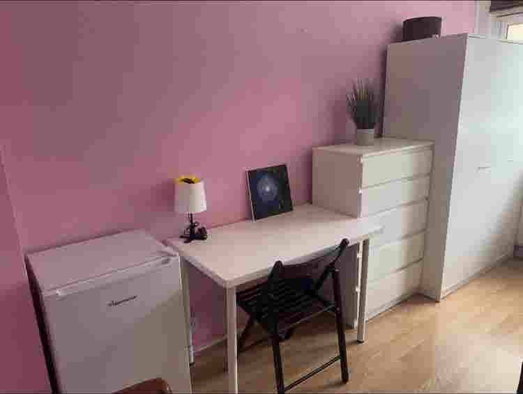 Room for Rent