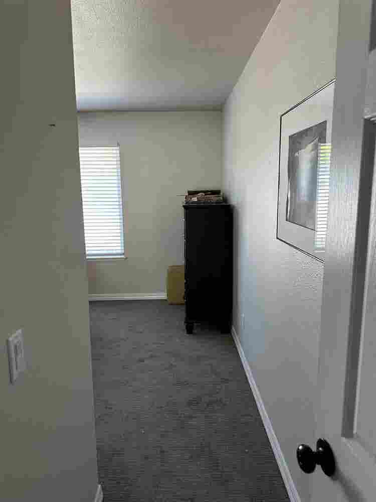Single bedroom