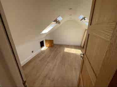 Short term room in the loft