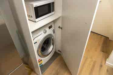 Room for rent - Glen Huntly