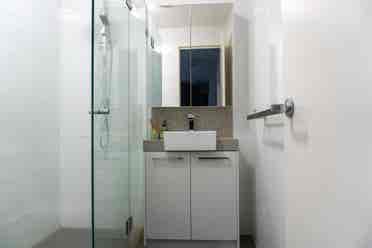 Room for rent - Glen Huntly