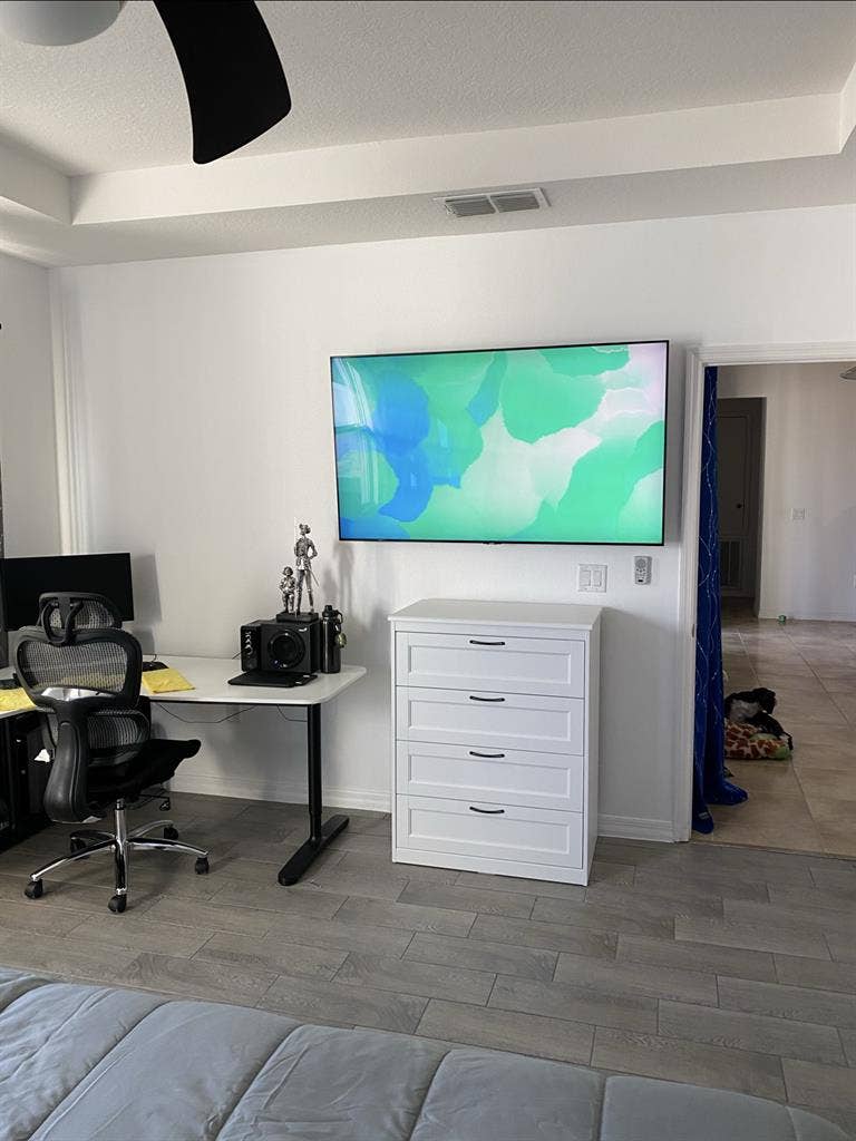 Big master Bedroom for rent