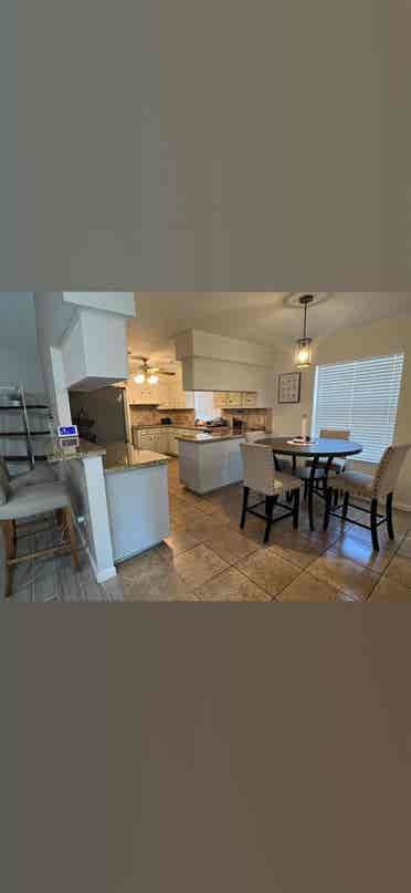 Renting out rooms in Spring, TX