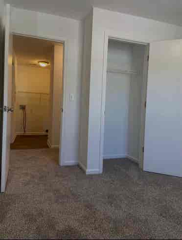Room for rent (Girls only)