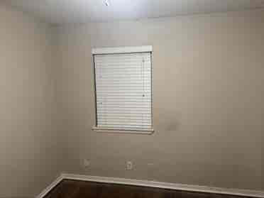 4 bedroom house.  Room rentals.