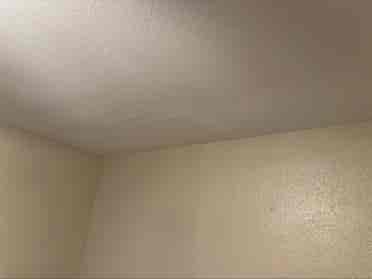 4 bedroom house.  Room rentals.