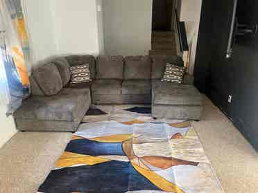 Fully furnished room in Lakewood