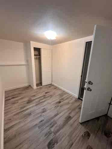 Fully furnished room in Lakewood