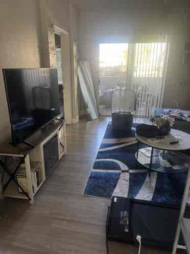 1 bedroom private bathroom