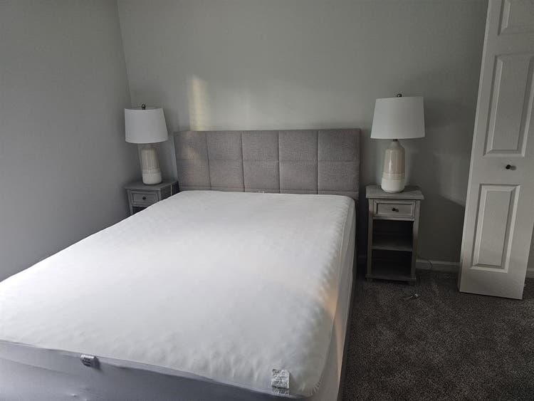 Furnished room in brand new home