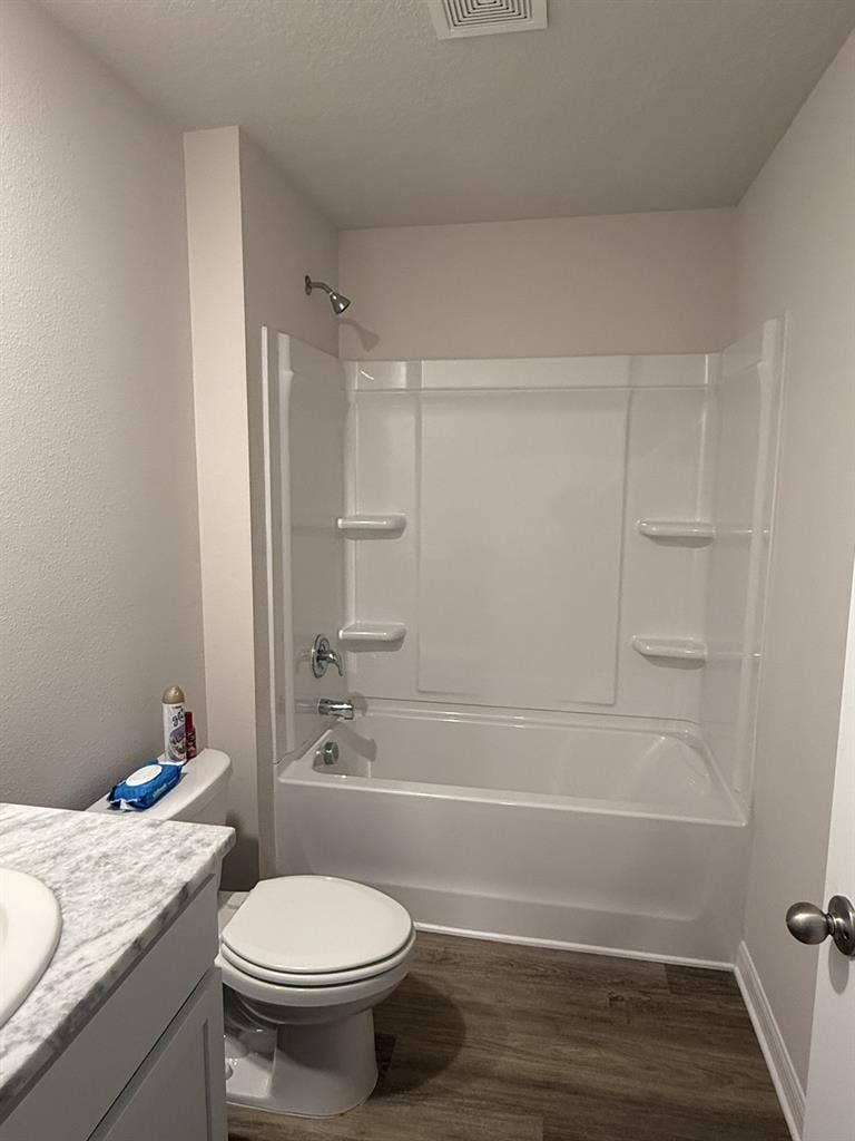Private Room Available in Palmetto