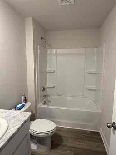 Private Room Available in Palmetto