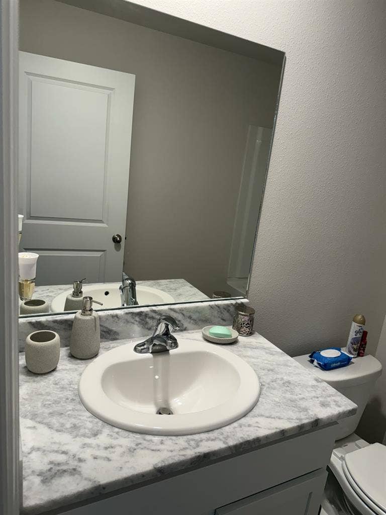 Private Room Available in Palmetto