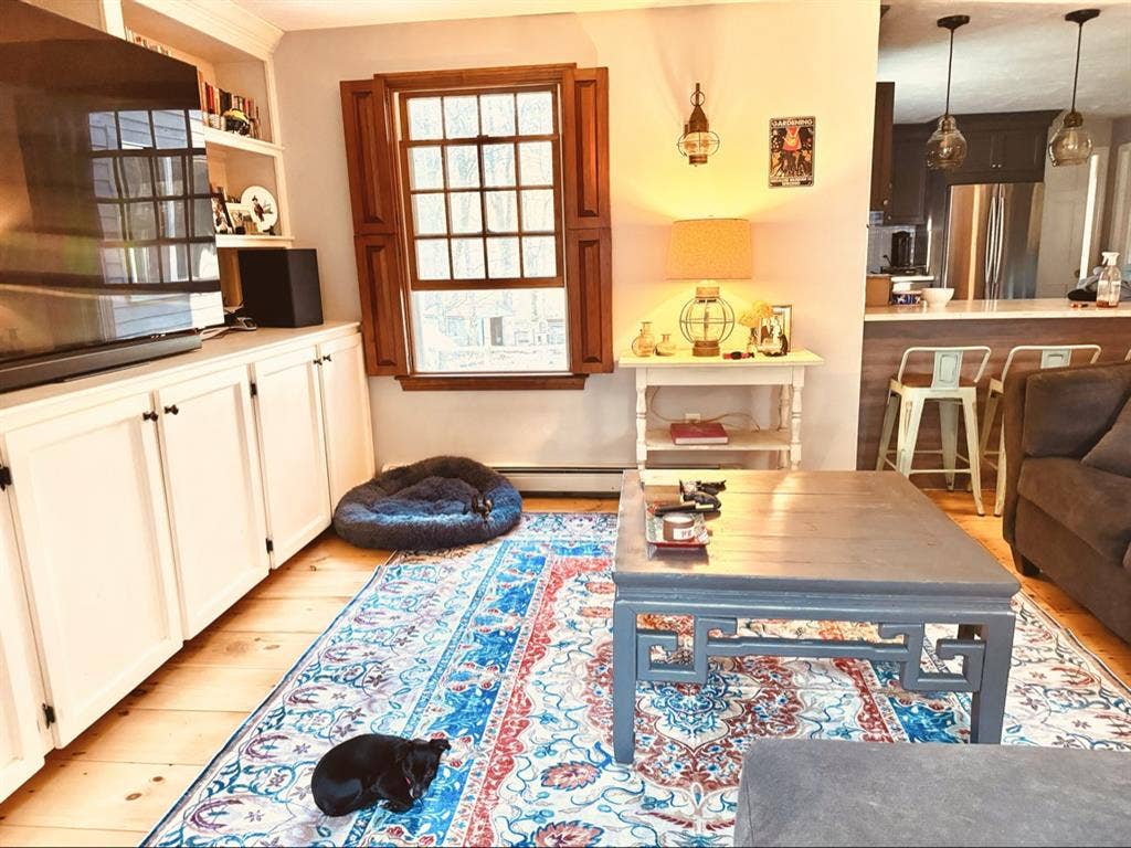 Share house - gorgeous, many acres