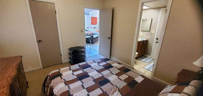 Fully Furnished Downstairs Space