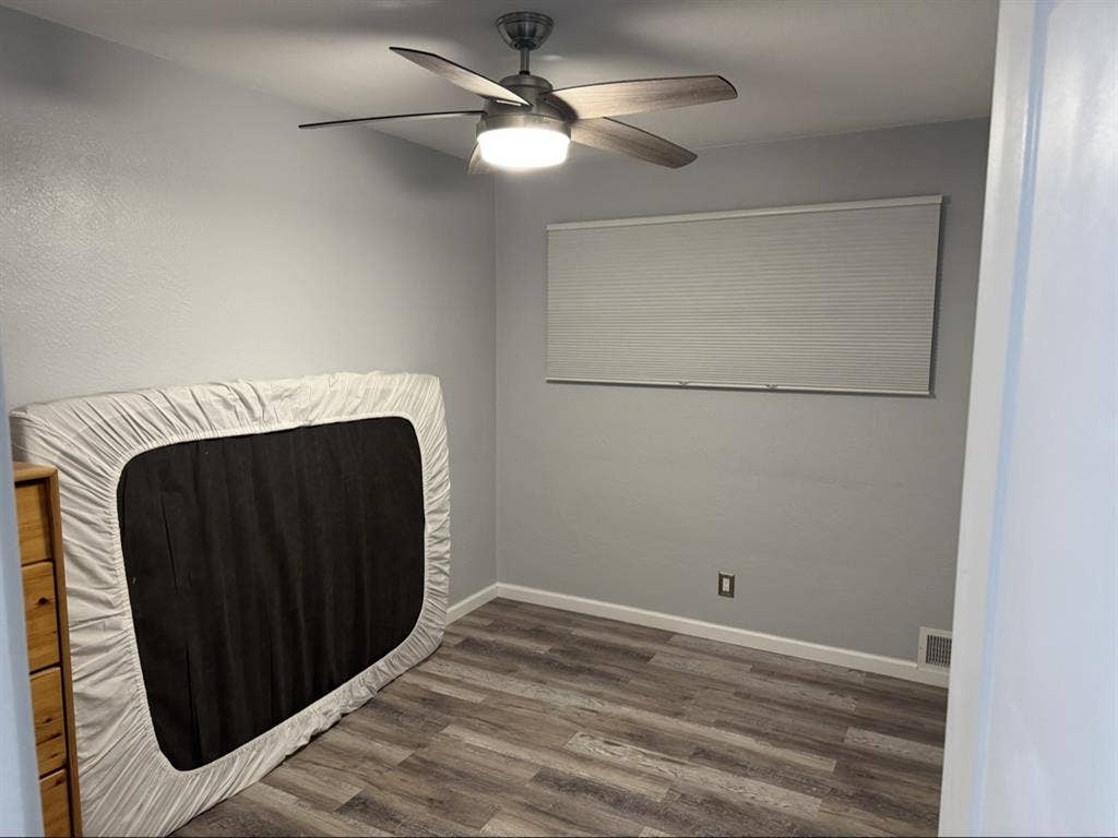 Leasing two rooms