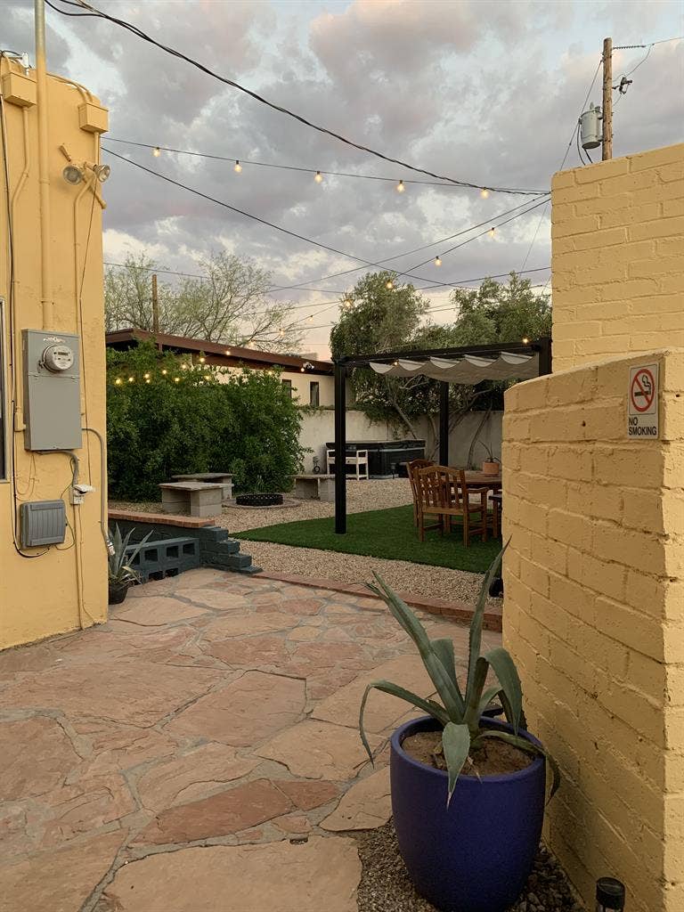 Room in BA Near UA – $/mo