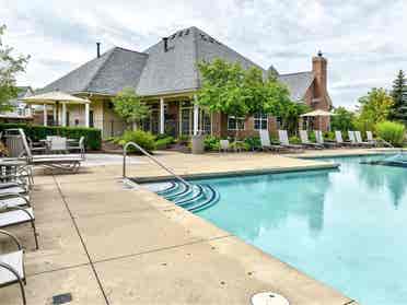 2 open rooms, great price!
