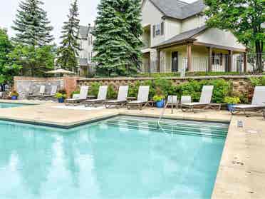 2 open rooms, great price!