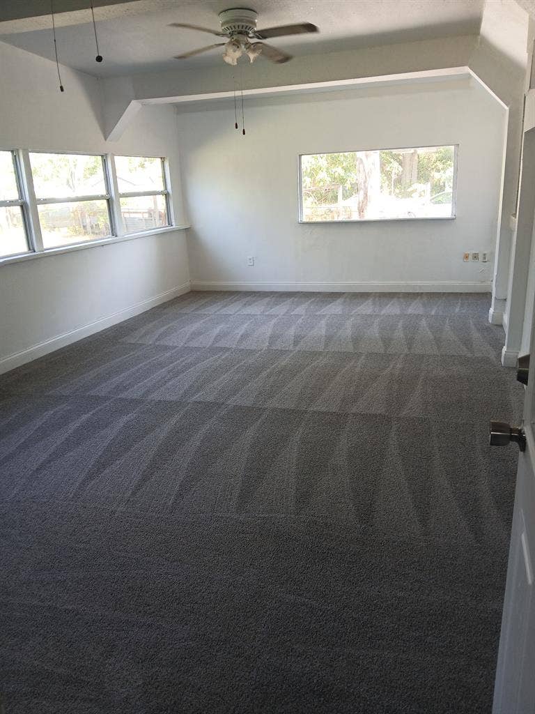 Large bonus room
