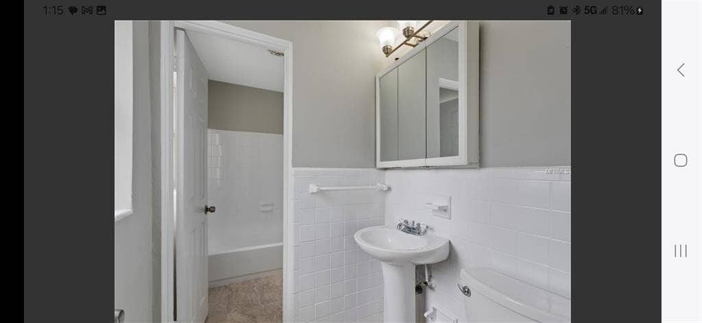 Large bonus room