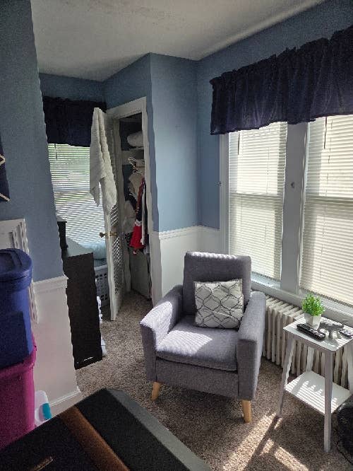 Room to rent with married couple