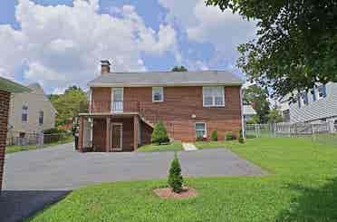 Downtown Cville Apartment