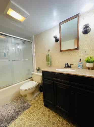 Downtown Cville Apartment