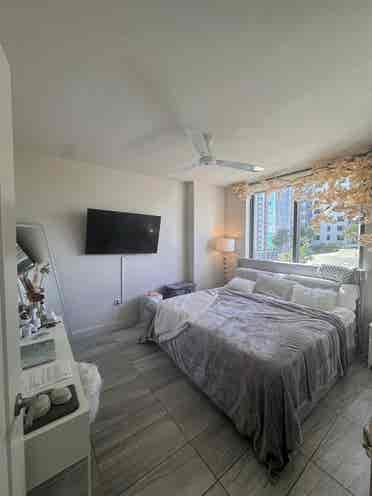 Beautiful 2 bedroom fully furnished