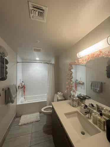 Beautiful 2 bedroom fully furnished