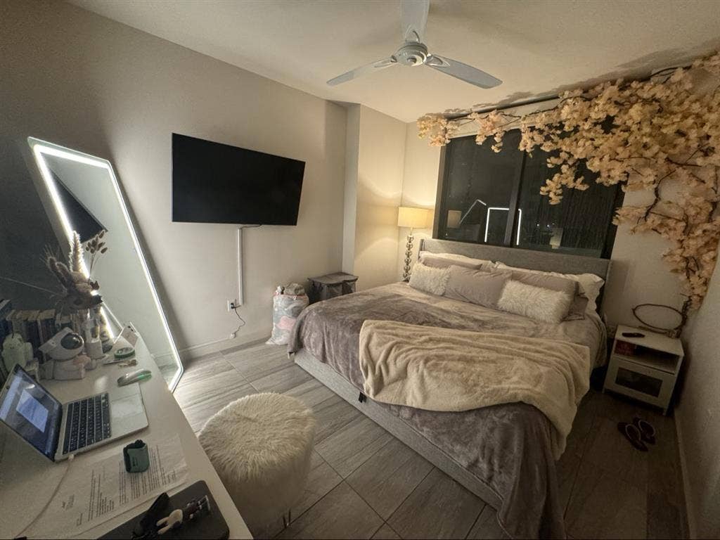 Beautiful 2 bedroom fully furnished
