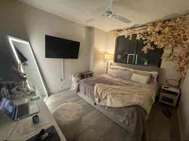 Beautiful 2 bedroom fully furnished