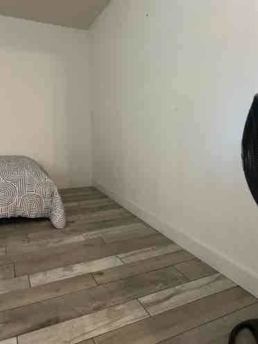 Renting room 
 for woman roommate.