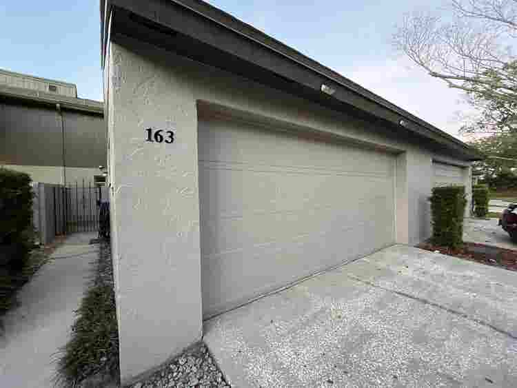 ROOM FOR RENT IN FERN PARK