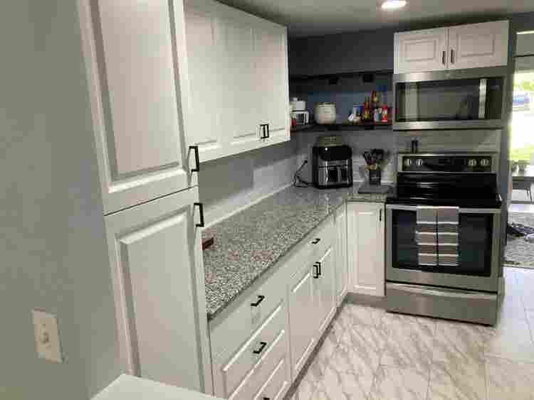 ROOM FOR RENT IN FERN PARK