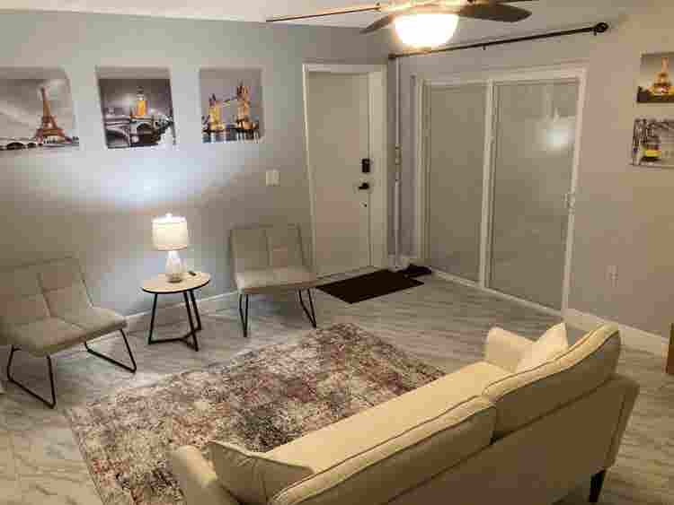 ROOM FOR RENT IN FERN PARK