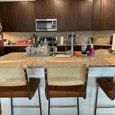 Looking For 1 Female Roommate