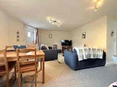 One Bedroom Flat with a living room