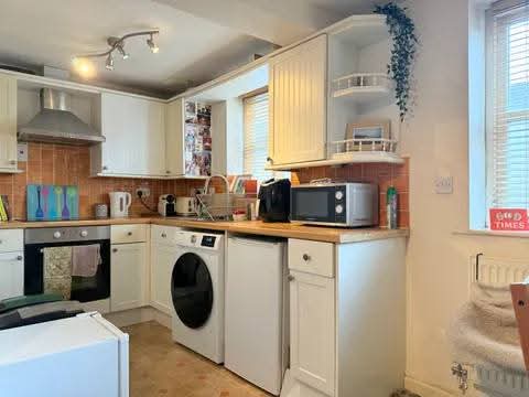 One Bedroom Flat with a living room