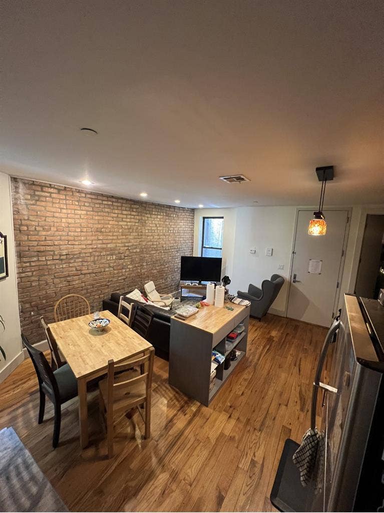 Sublet possible Lease Takeover