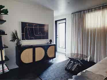 Furnished King Bed Luxury Penthouse