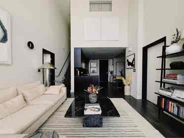 Furnished King Bed Luxury Penthouse
