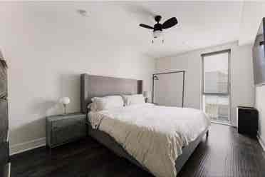 Furnished King Bed Luxury Penthouse