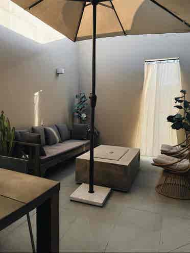 Furnished King Bed Luxury Penthouse