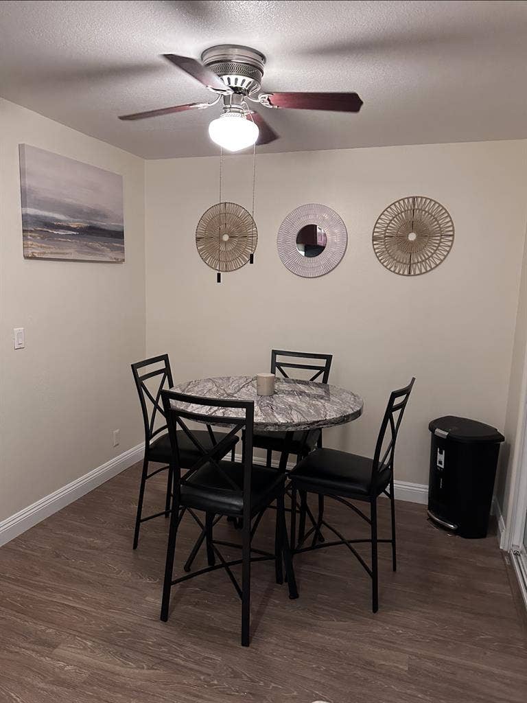 FURNISHED ROOM FOR RENT